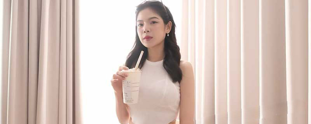 只要思想不滑坡赚钱方法总比困难多 中国女孩Mia为了钱在日本下海拍摄AV