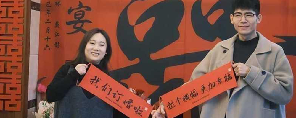 浙江杭州桐庐县农业局长张泽林婚内出轨风骚熟妇 裸聊镜头两人自摸调情 对白淫荡现场撸管射精