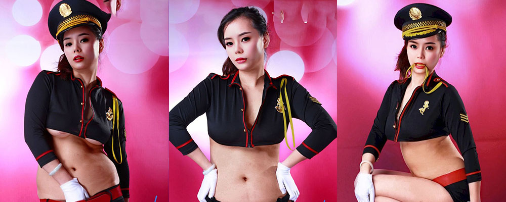 西安豪门贵妇吴月 性爱视频流出 风情万种人妻深夜狂野自拍 美臀摇曳榨取不止